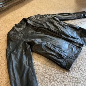 Excellent condition men’s medium leather jacket